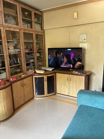 1 BHK Flat for Sale in Malad East, Mumbai