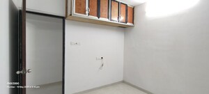 Room in 2 BHK Apartment at Kannamwar Nagar – for Rent