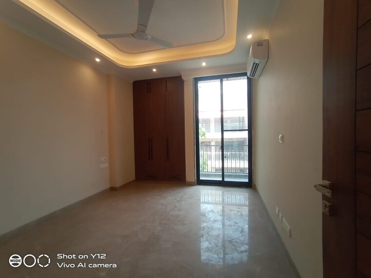Room, greater kailash i 3 Bedroom 208 Sq.Ft. Builder Floor In Greater Kailash I Delhi 10386349