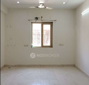 Room in  Builder Floor at Sector 46 – for Rent
