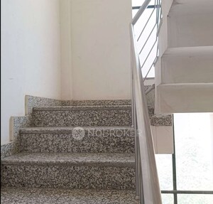 Staircase in  Builder Floor at Sector 46 – for Rent