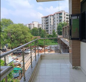 Balcony in  Builder Floor at Sector 46 – for Rent