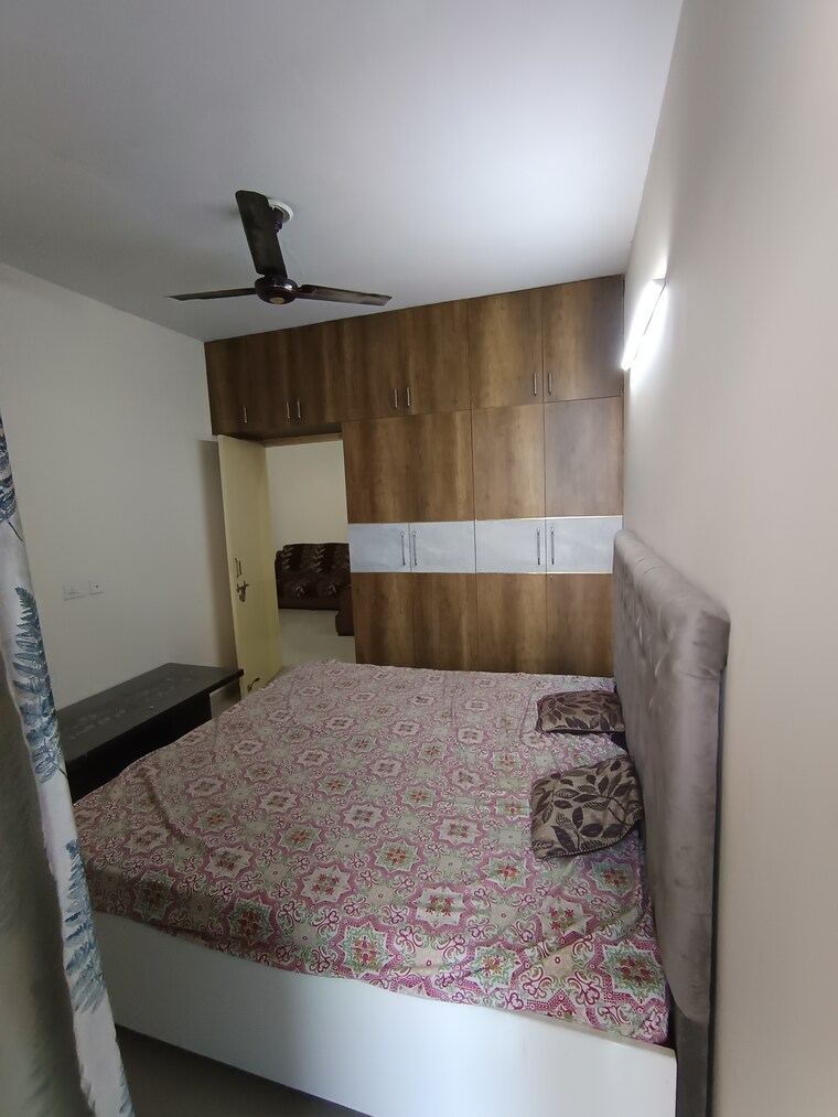 Bedroom, pyramid-square-67a 2 Bedroom 1000 Sq.Ft. Apartment In Sector 67 Gurgaon 10387345