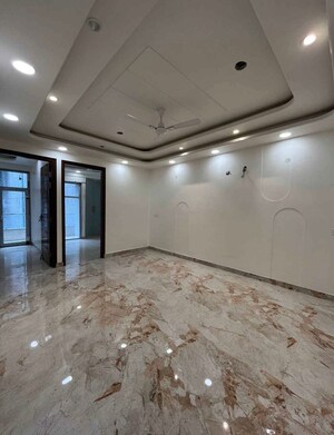 2 BHK Apartment For Rent in Saket