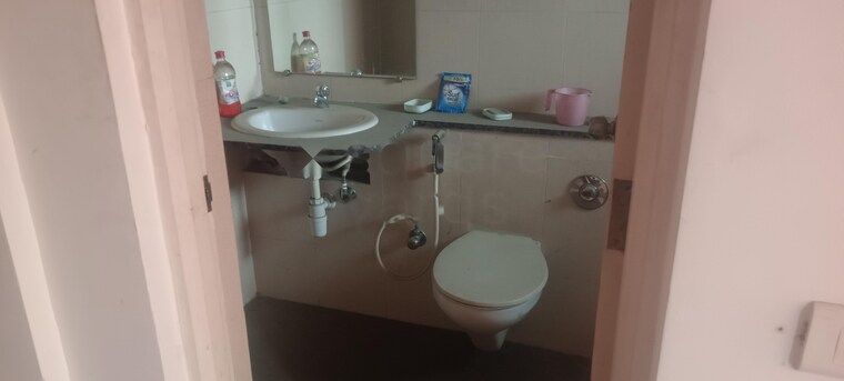 Bathroom, kalpataru-estate-phase-2-building-4-society 3 Bedroom 1400 Sq.Ft. Apartment In Pimple Gurav Pune 10389145