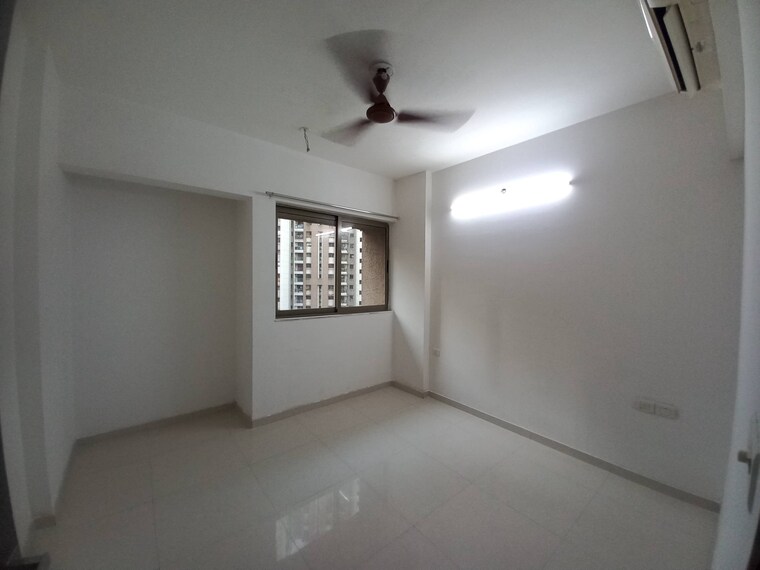 Room, lodha-splendora 2.5 Bedroom 841 Sq.Ft. Apartment In Ghodbunder Road Thane 10390315