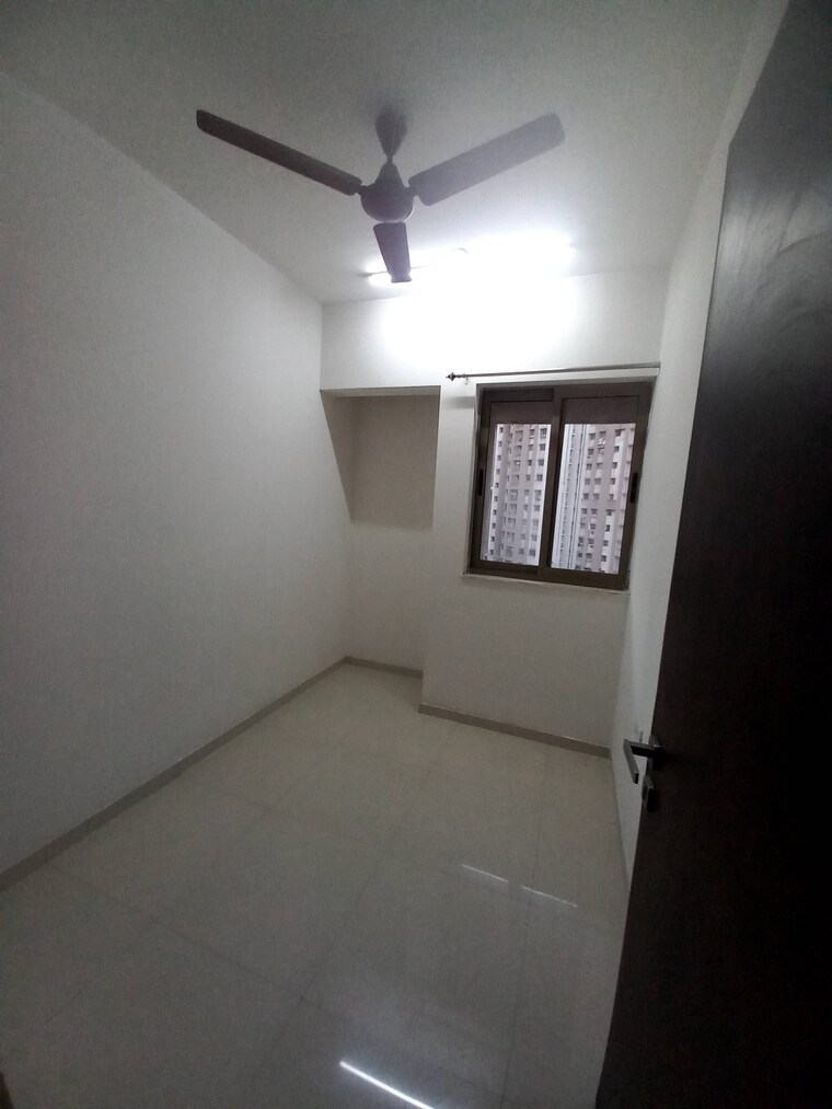 Room, lodha-splendora 2.5 Bedroom 841 Sq.Ft. Apartment In Ghodbunder Road Thane 10390315