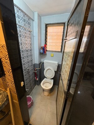 Bathroom in 1 BHK Apartment at JK Iris, Mira Road – for Rent