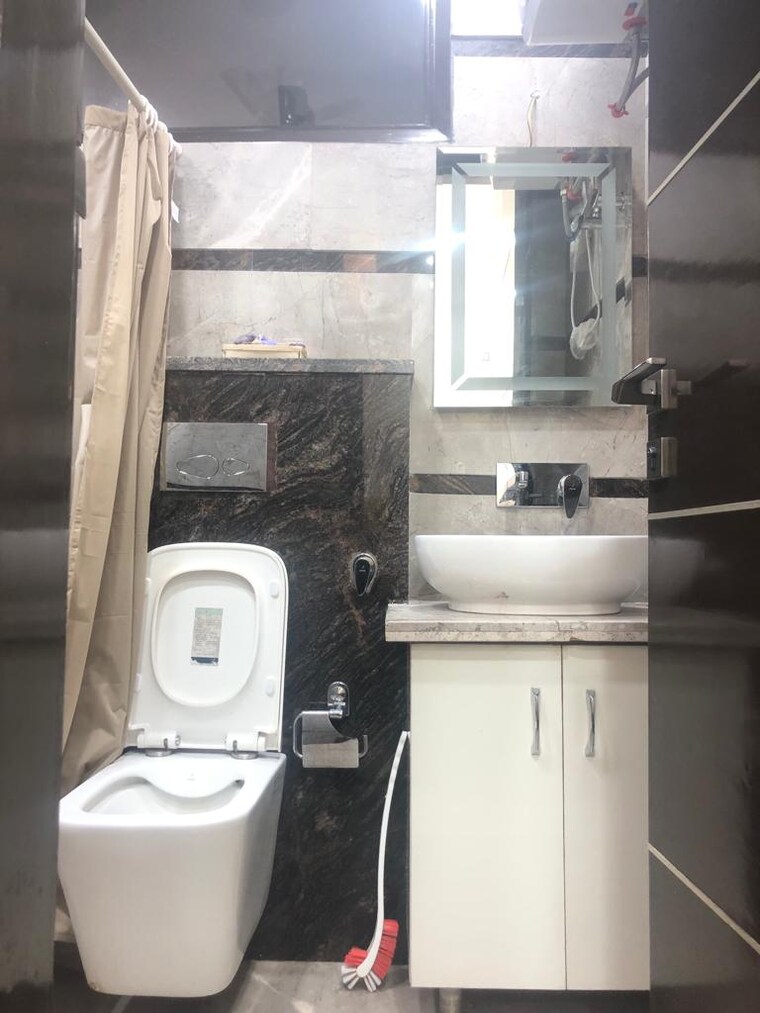 Bathroom, anand niketan 3 Bedroom 326 Sq.Ft. Builder Floor In Anand Niketan Delhi 10390328