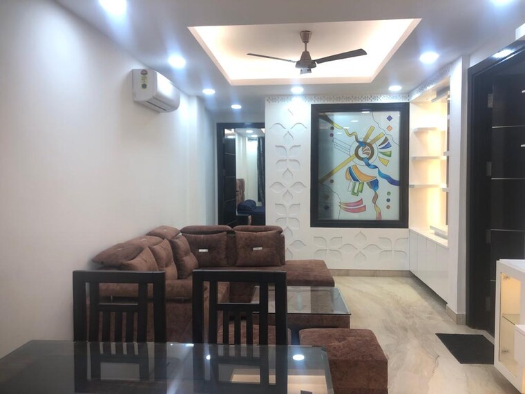 Living Room, sector 43 3 Bedroom 500 Sq.Yd. Builder Floor In Sector 43 Gurgaon 10390335