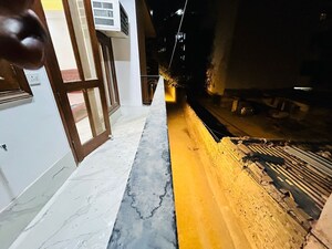 Parking in  Builder Floor at Sainik Farm – for Rent