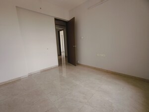 Room in 3 BHK Apartment at Kundan The Peak, Nibm Road – for Rent