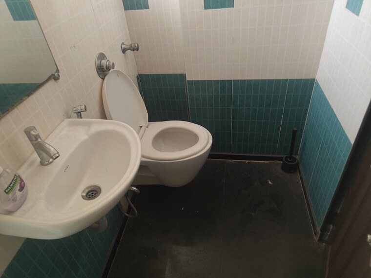 Bathroom, oriental-heights 2 Bedroom 1100 Sq.Ft. Apartment In Seawoods Navi Mumbai 10390356