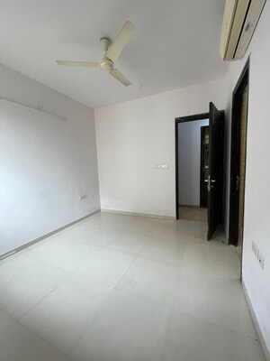 2.5 BHK Apartment For Sale in Lodha Splendora, Ghodbunder Road