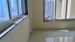Room in 1 BHK Apartment at Gsa Grandeur, Malad East – for Rent