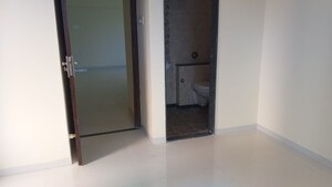 Room in 1 BHK Apartment at Gsa Grandeur, Malad East – for Rent