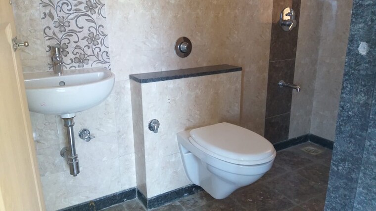 Bathroom, gsa-grandeur 1 Bedroom 645 Sq.Ft. Apartment In Malad East Mumbai 10390376