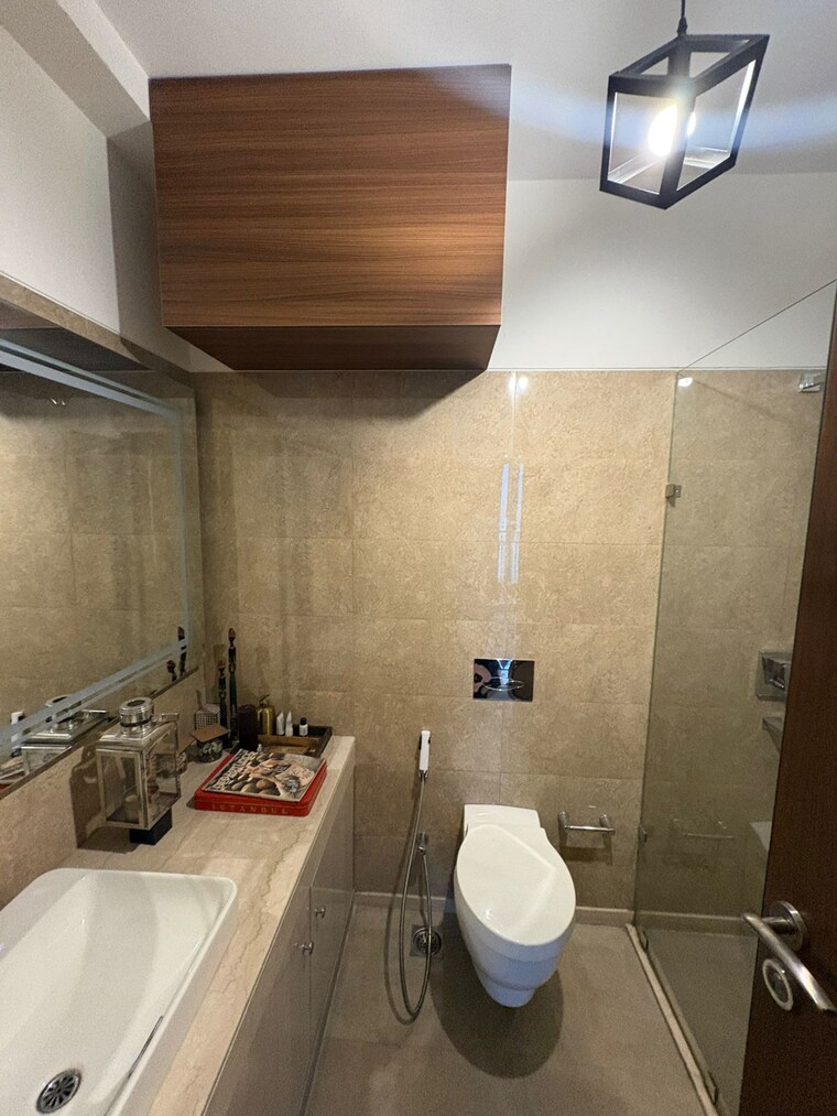 Bathroom, m3m-latitude 3.5 Bedroom 30000 Sq.Ft. Apartment In Sector 65 Gurgaon 10390385