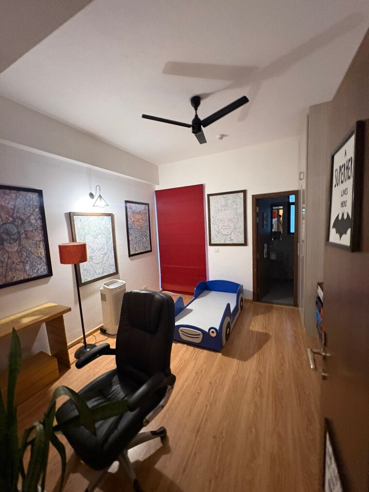 Team Area, m3m-latitude 3.5 Bedroom 30000 Sq.Ft. Apartment In Sector 65 Gurgaon 10390385