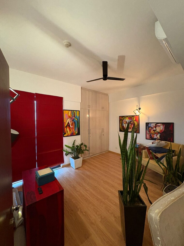Bedroom, m3m-latitude 3.5 Bedroom 30000 Sq.Ft. Apartment In Sector 65 Gurgaon 10390385