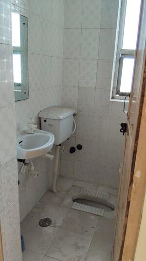 Bathroom in 3.5 BHK Apartment at Sector 50 – for Rent