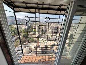 Balcony in 1 BHK Apartment at Sapphire Lakeside, Powai – for Sale