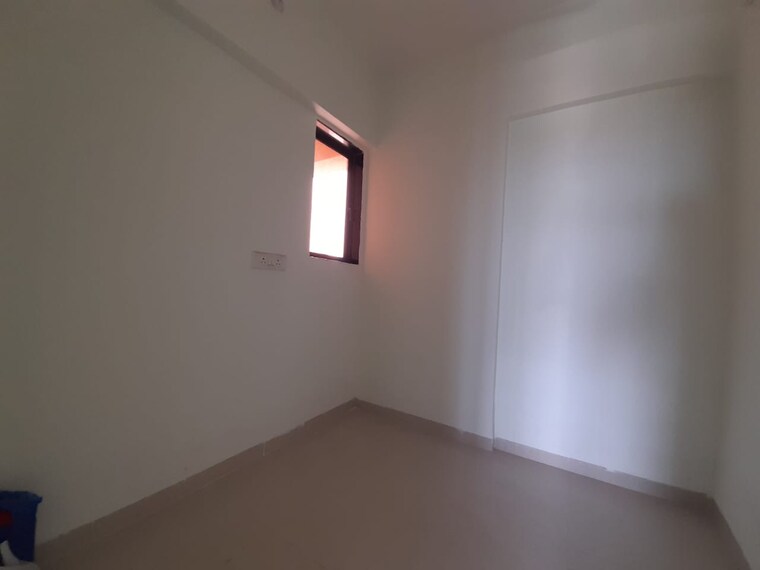 Room, siddharth-nagar-chs-goregaon 2.5 Bedroom 750 Sq.Ft. Apartment In Goregaon West Mumbai 10390440