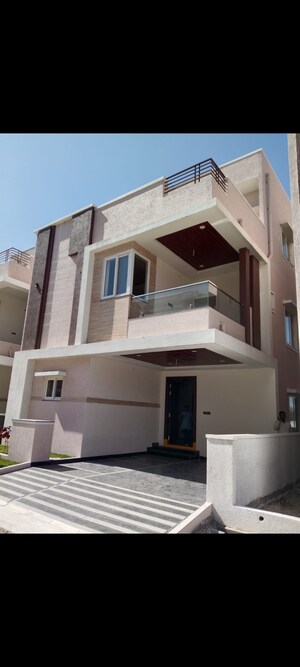3 BHK Villa For Sale in Isnapur