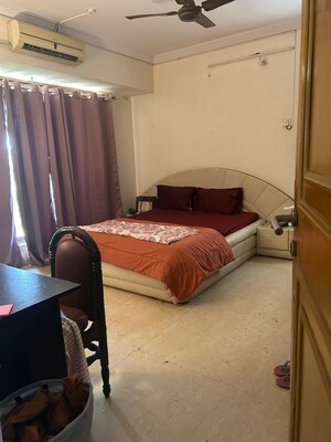 Bedroom in 3 BHK Apartment at Kukreja Golf Scappe, Chembur – for Rent