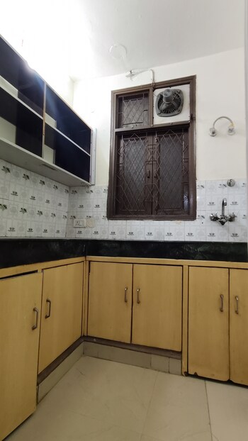 1 BHK Builder Floor for Rent in Saket, Delhi