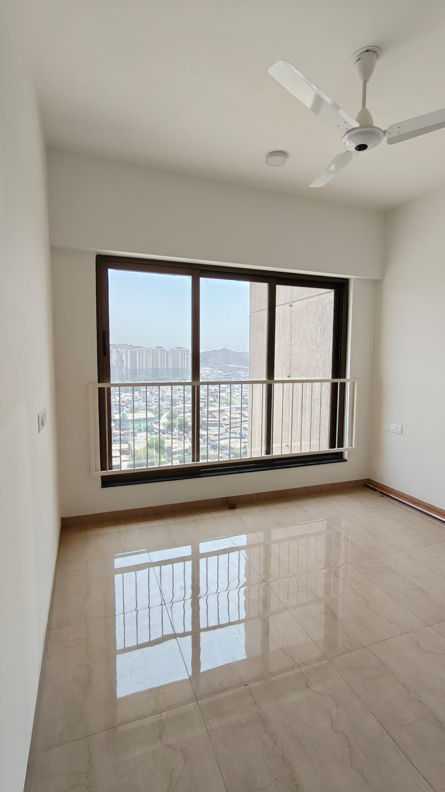 2 BHK Apartment For Rent in Mahindra Alcove