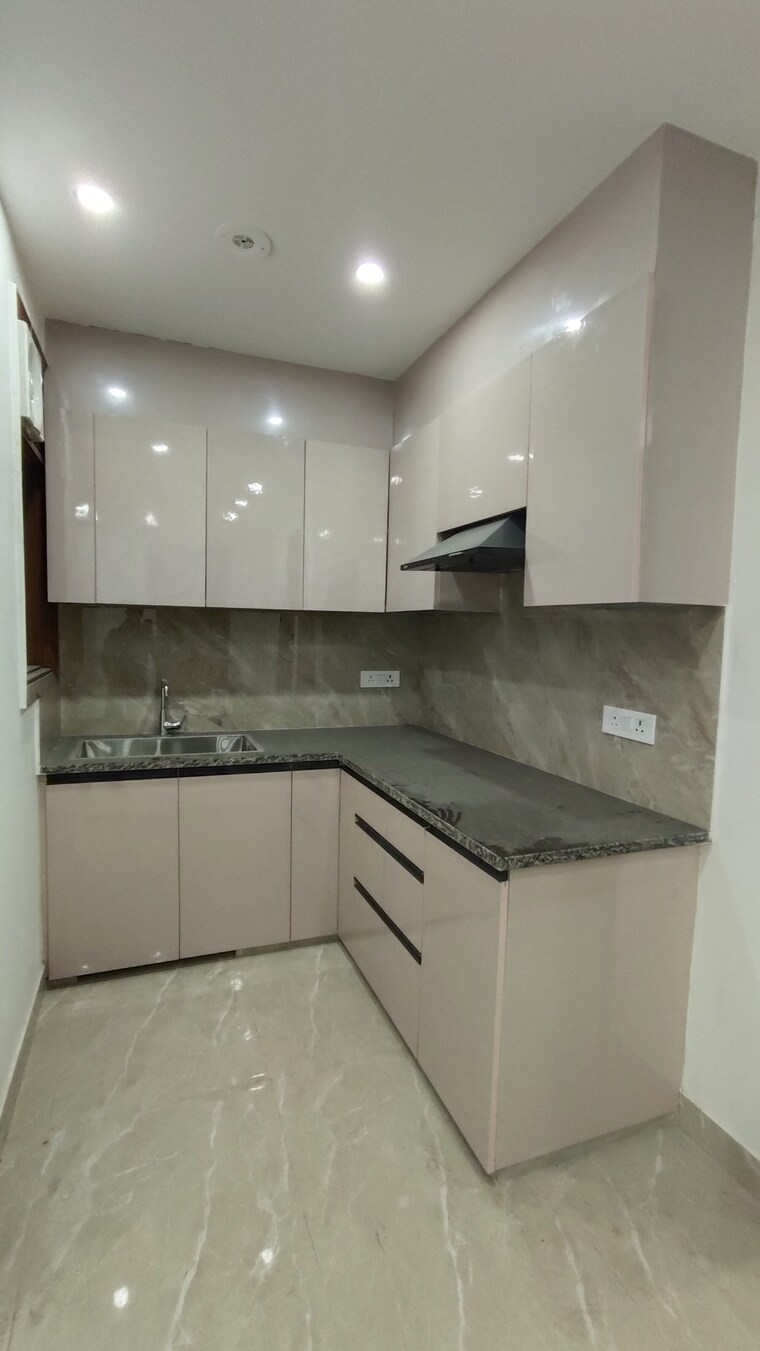 Kitchen, saket 2 Bedroom 1500 Sq.Ft. Builder Floor In Saket Delhi 10392532