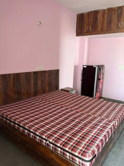 2.5 BHK + Servant Room Apartment For Sale in Central Park The Orchard