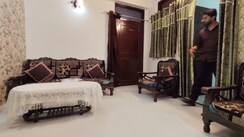 1 BHK + Basement Builder Floor For Rent in Saket
