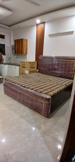 1 RkBuilder Floor For Rent in Sector 40