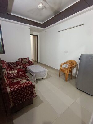 Bedroom in 1 BHK Apartment at Neb Sarai – for Rent