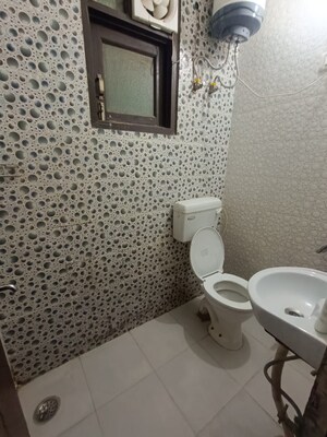 Bathroom in 1 BHK Apartment at Neb Sarai – for Rent