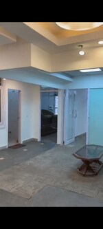 3 BHK +  100 Sq.Yd. Builder Floor in Chattarpur