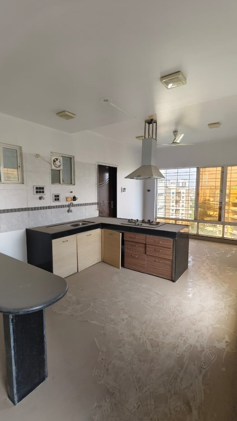 Kitchen, wakad 3 Bedroom 2006 Sq.Ft. Apartment In Wakad Pune 10392567