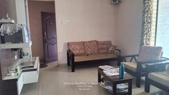 2 BHK Apartment For Rent in Mokate Tower