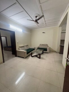 2 BHK Builder Floor For Rent in Sector 40