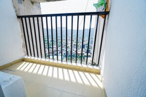 Balcony in 2.5 BHK Apartment at Gaur City 5th Avenue, Sector 4 Greater Noida – for Sale