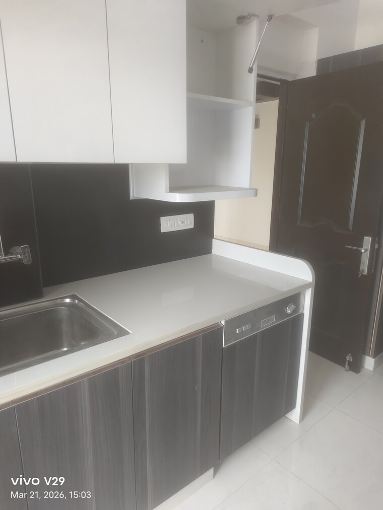 Kitchen, dlf-windsor-court 3.5 Bedroom 2650 Sq.Ft. Apartment In Dlf Phase iv Gurgaon 10392601