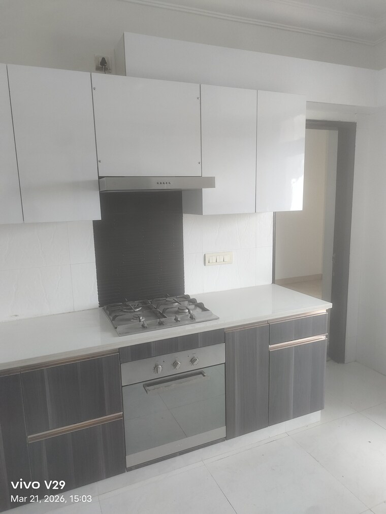 Kitchen, dlf-windsor-court 3.5 Bedroom 2650 Sq.Ft. Apartment In Dlf Phase iv Gurgaon 10392601
