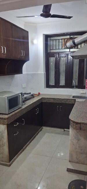 Furnished Amenities in 3 BHK Builder Floor at Sector 56 – for Rent