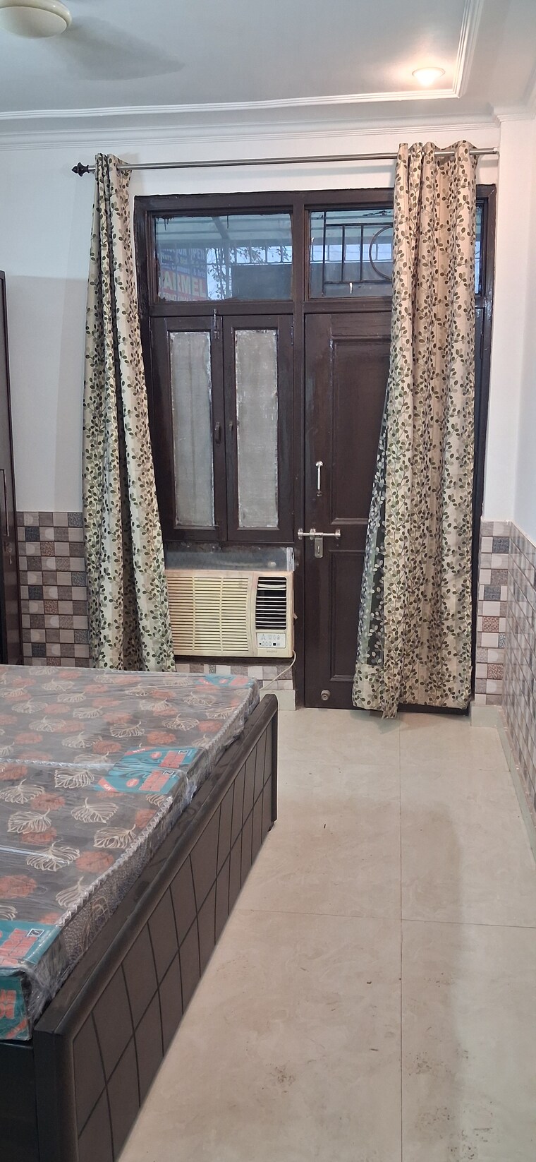 Exterior View, sector 56 3 Bedroom 1550 Sq.Ft. Builder Floor In Sector 56 Gurgaon 10392621
