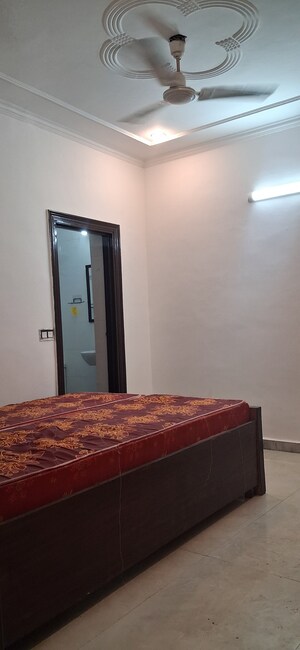 Furnished Amenities in 3 BHK Builder Floor at Sector 56 – for Rent