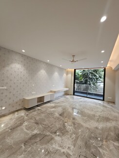 3 BHK + Pooja Room,Servant Room,Study Room,Extra Room,Basement,Store Room Builder Floor For Sale in New Rajinder Nagar