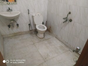 Bathroom in 3 BHK Builder Floor at Safdarjung Enclave – for Rent