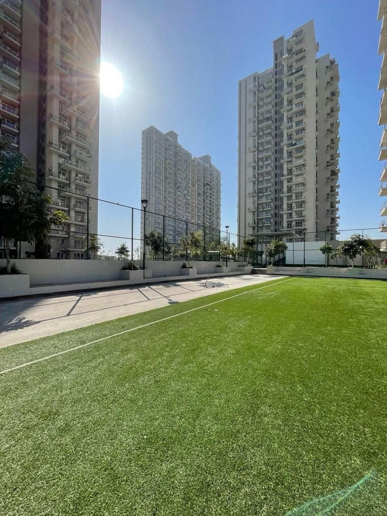 Swimming Pool, conscient-heritage-max 3 Bedroom 1942 Sq.Ft. Apartment In Sector 102 Gurgaon 10392629